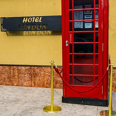Hotel London *